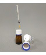 White plastic cap, 28 mm PP screw cap with tamper-evident seal and thermoplastic injection disc: removal of the contents of the 